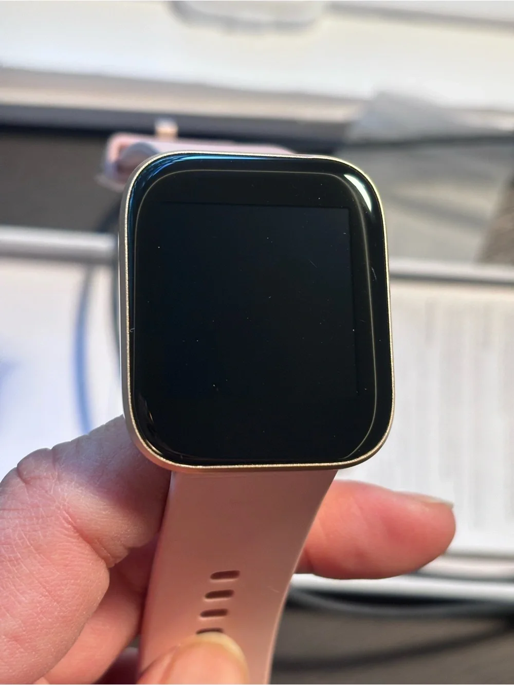 Pink Smartwatch - Women's Fitness Wearable